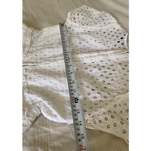 Banana Republic embroidered peplum dress - Picture 10 of 11